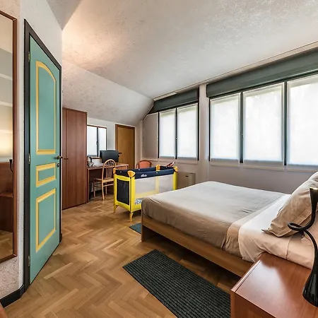 بيت ضيافة Mini Wine & Dreams ألبا